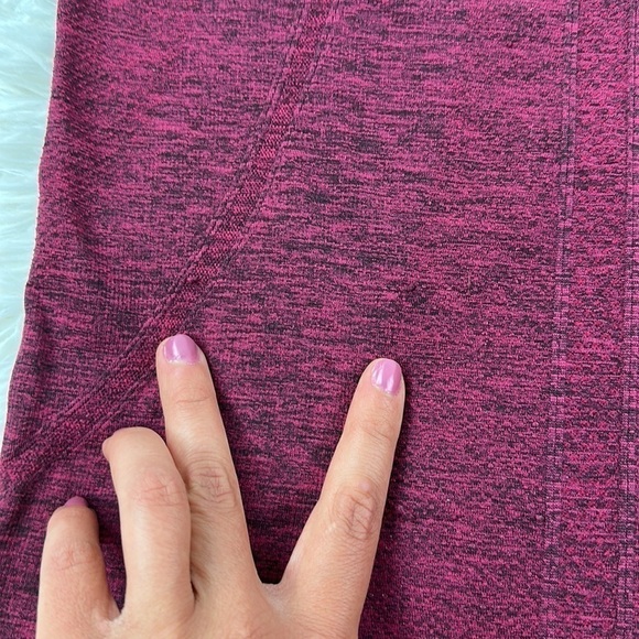 Lululemon Swiftly Tech Tank Heathered Berry Rumble - Picture 5 of 5